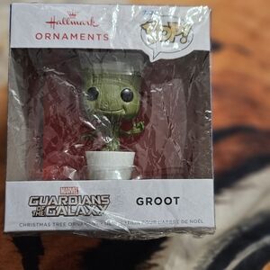 Hallmark Groot Ornament - Green and White